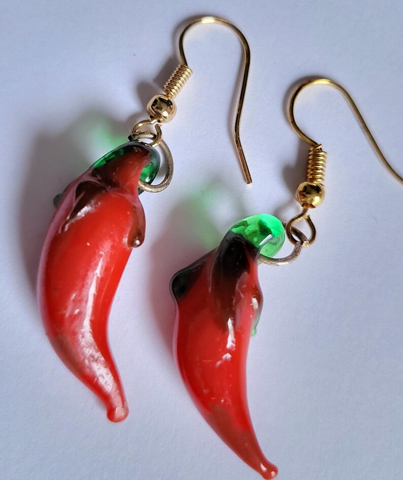 Chilli Pepper Glass Drop Earrings Party Holiday Red Hot Whitby Festival Great Gift ER3