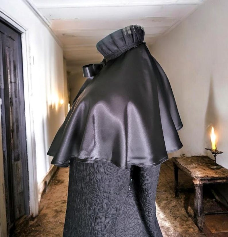 Black Satin Cape Capelet With Black Lace Collar Victorian Steampunk Wedding Whitby Larp Regency Gothic Theatre Costume Circular Cloak CP32