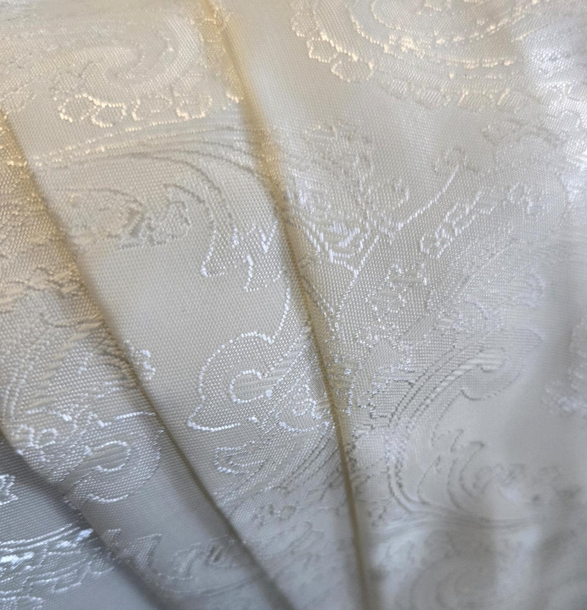 Cream Silky Paisley Cravat Bow Tie - Steampunk Gothic Victorian Costume Wedding