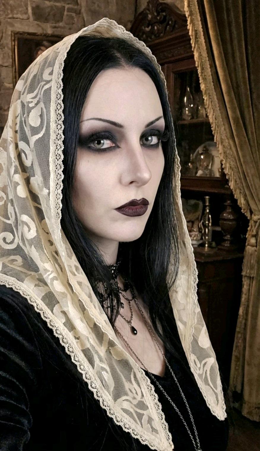 Cream Lace Triangle Veil Small Mantilla, Victorian Catholic Spanish Whitby Gothic