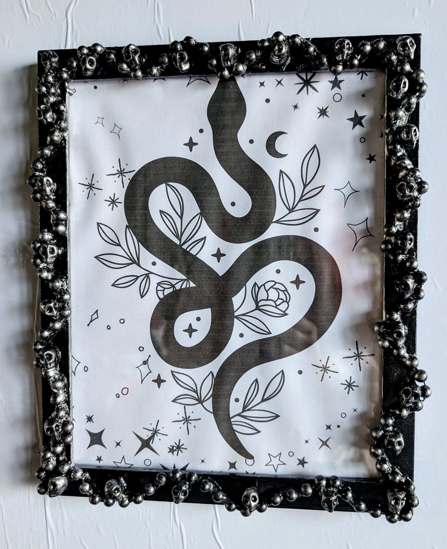 10 x 8" Picture Frame Skulls Blackened Silver Portrait Wall Hanging Gothic Home Decor - Oh My Gothness