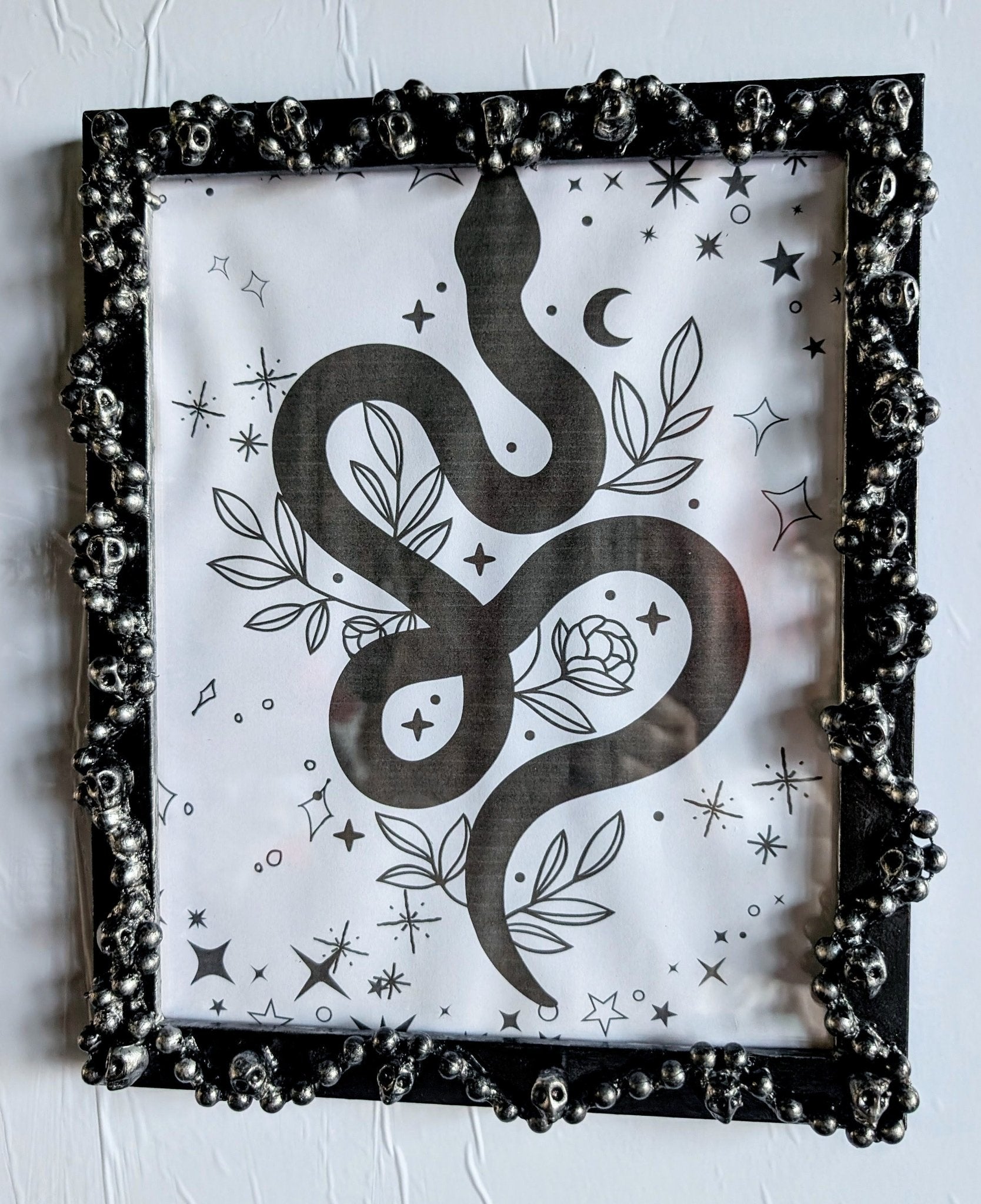 10 x 8" Picture Frame Skulls Blackened Silver Portrait Wall Hanging Gothic Home Decor - Oh My Gothness