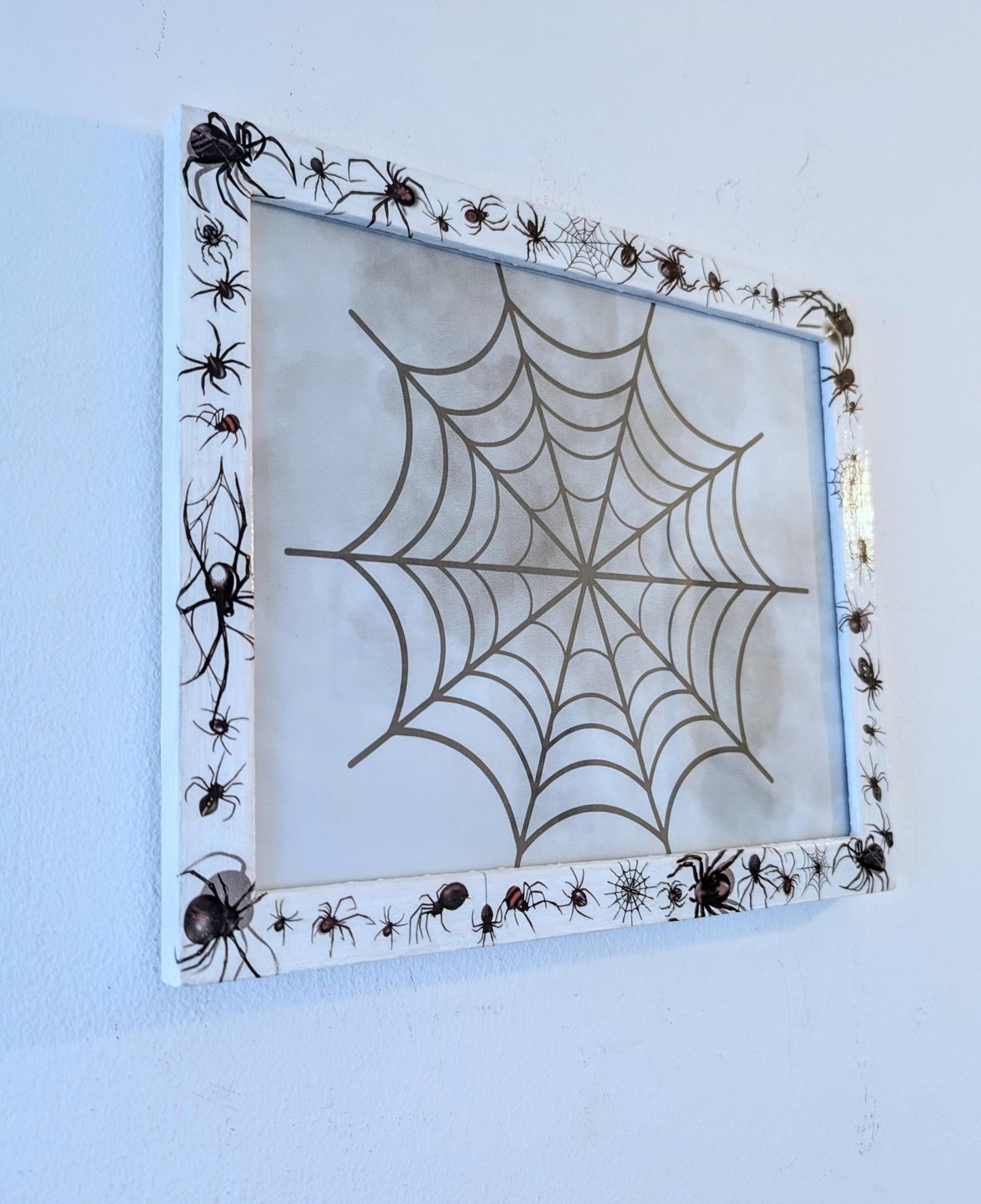 10 x 8" wall hanging arachnids picture photo frame. Portrait landscape. White wooden spiders unique home decor house accent gothic gift - Oh My Gothness