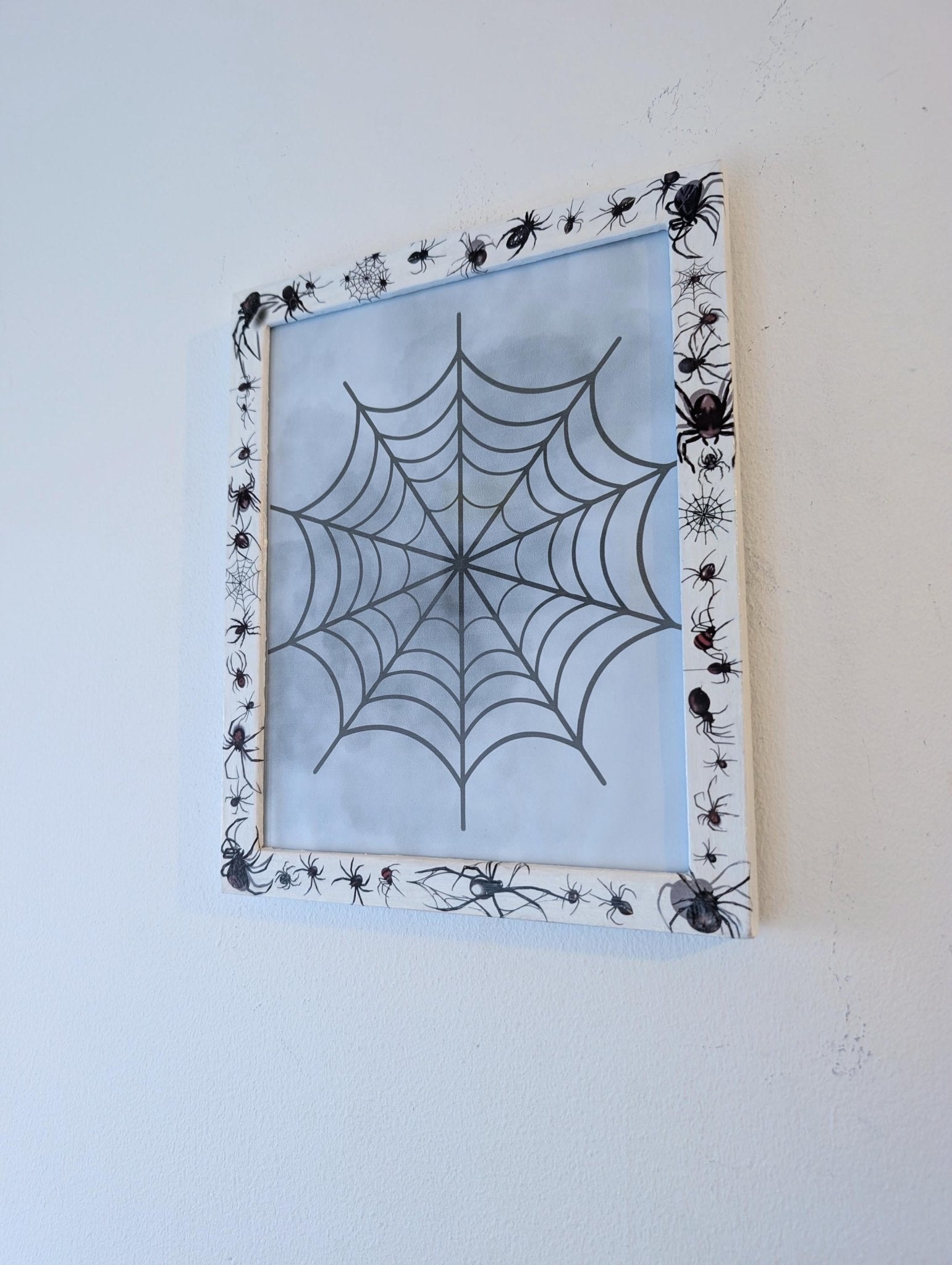 10 x 8" wall hanging arachnids picture photo frame. Portrait landscape. White wooden spiders unique home decor house accent gothic gift - Oh My Gothness