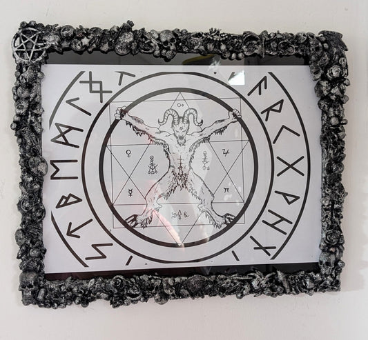 12" x 10" Chunky Blackened Silver Gothic Inspired Horror Picture Frame Landscape Home Decor Gift - Oh My Gothness