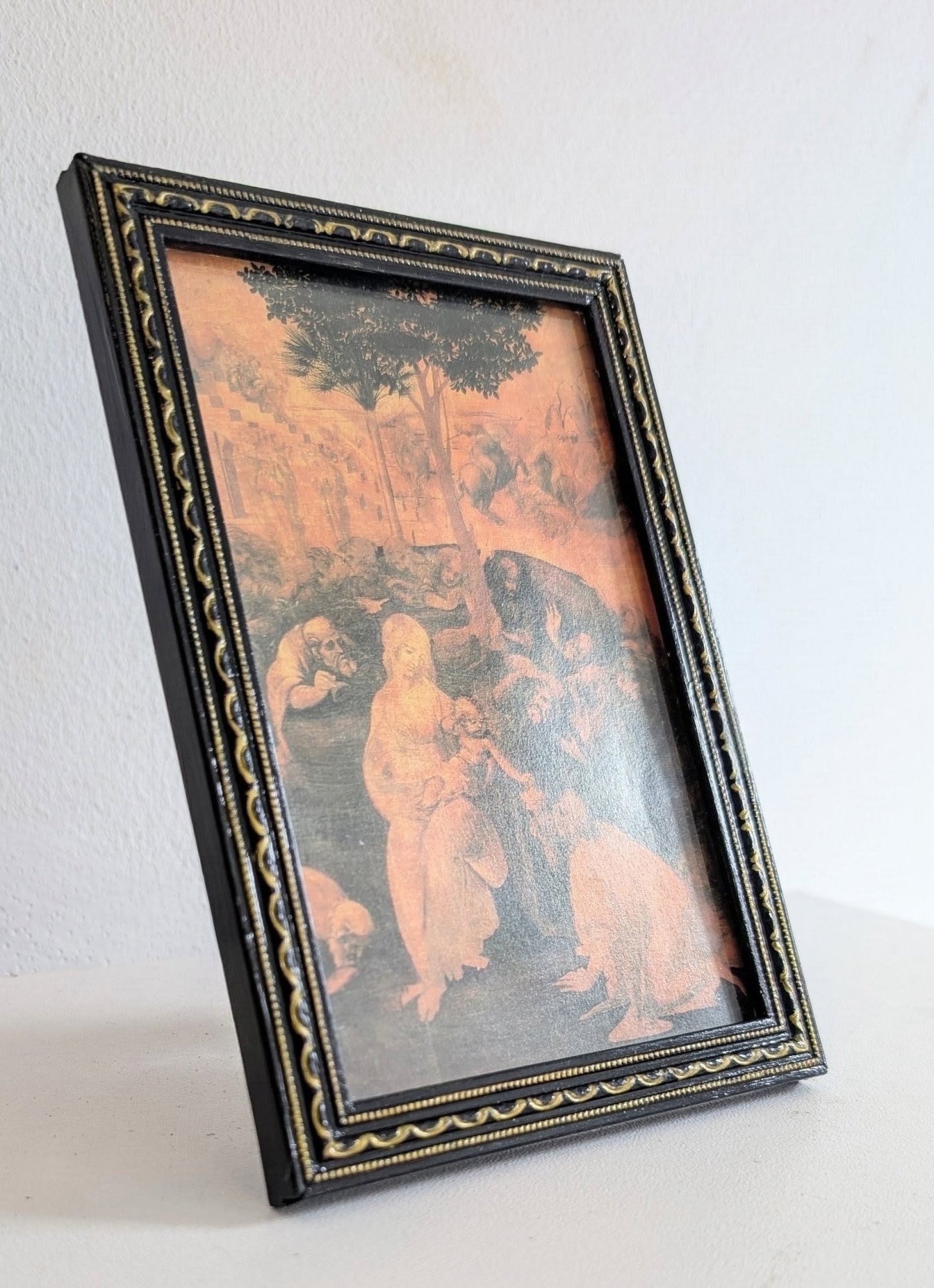 4 x 6" Portrait Freestanding Picture Frame. Simple Black and Gold Gothic Home Decor - Oh My Gothness