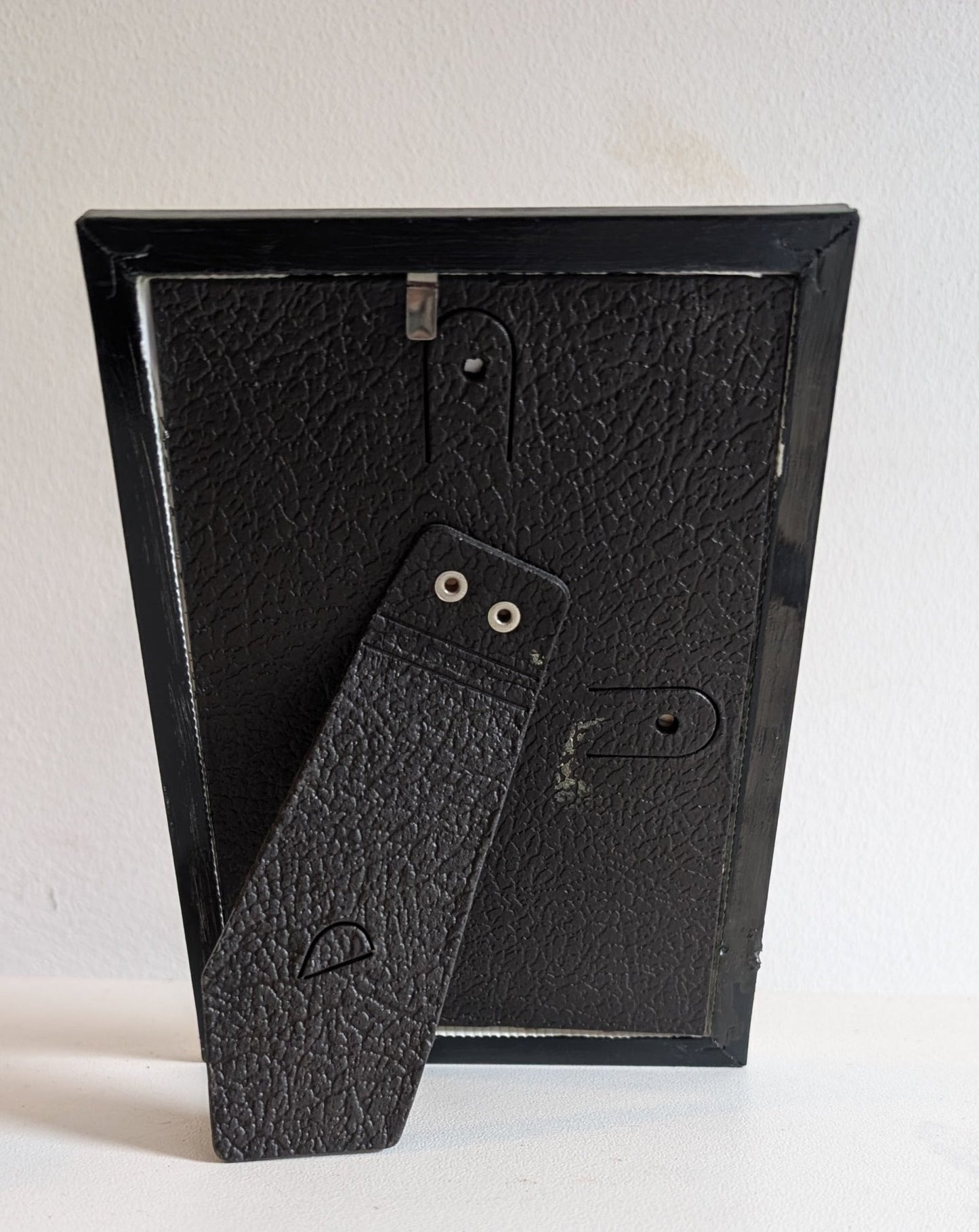 4 x 6" Portrait Freestanding Picture Frame. Simple Black and Gold Gothic Home Decor - Oh My Gothness