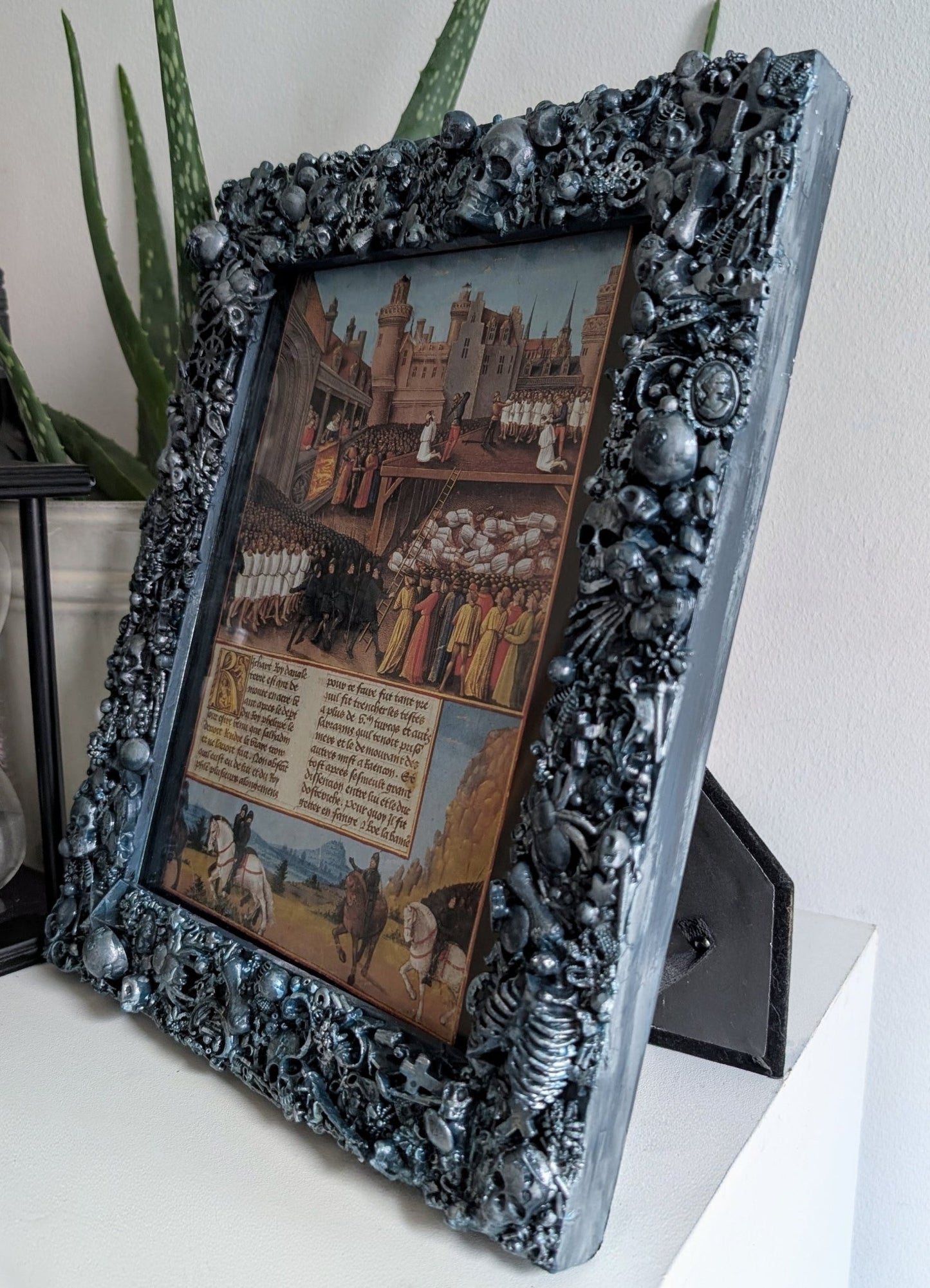 8 x 10" Picture Frame Wall Hanging Freestanding Chunky Gothic Home Decor Blue with Brushed SIlver - Oh My Gothness