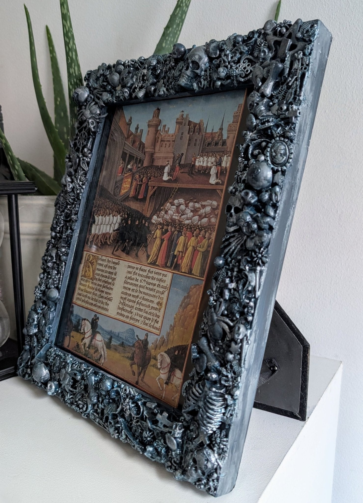 8 x 10" Picture Frame Wall Hanging Freestanding Chunky Gothic Home Decor Blue with Brushed SIlver - Oh My Gothness