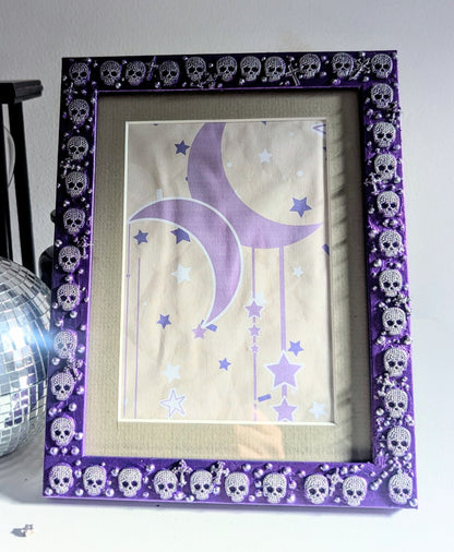 8 x 6" Metalic Purple & Silver Picture Frame Portrait Freestanding With Skulls and Crosses - Oh My Gothness