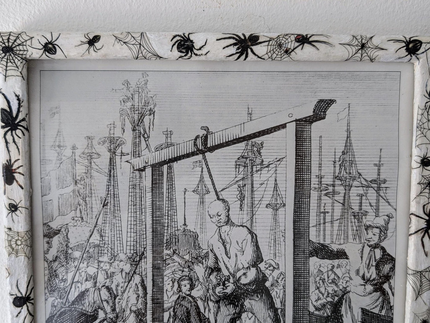 8.5"X 10" portrait Gothic Photo Picture Frame. Wall hung decor Hand painted in white with spiders and webs horror fan arachnophobia gift - Oh My Gothness