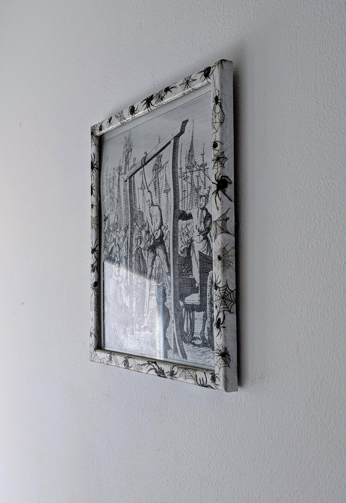 8.5"X 10" portrait Gothic Photo Picture Frame. Wall hung decor Hand painted in white with spiders and webs horror fan arachnophobia gift - Oh My Gothness