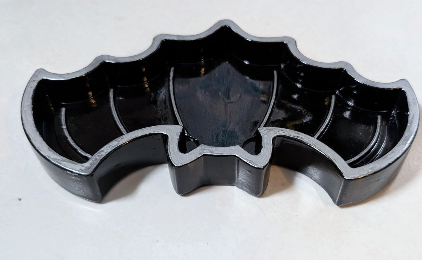 Hand Cast Black + Silver Bat Jewellery Trinket Dish Home Decor Gift