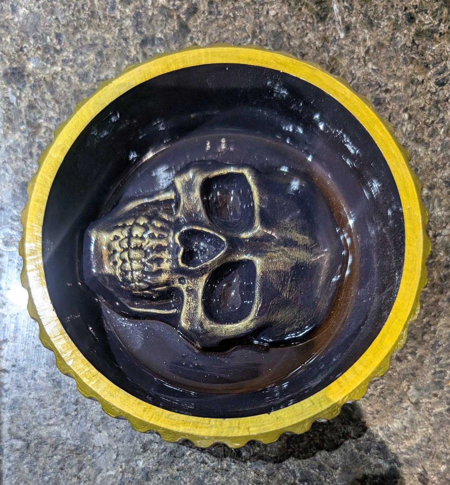 Hand cast + painted gold + purple chunky skull round jewellery trinket ring dish gothic horror gift. Dressing table home decor accent