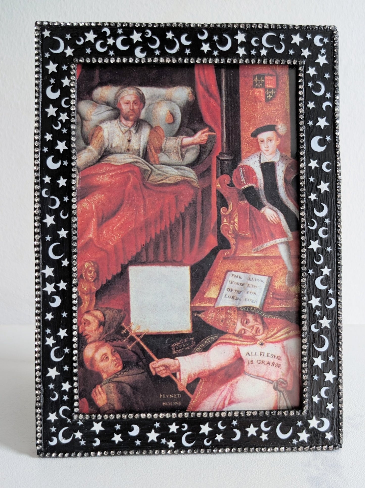 6 x 4" Portrait Picture Frame Free Standing Black and White Celestial Home Decor DIamante Detailing
