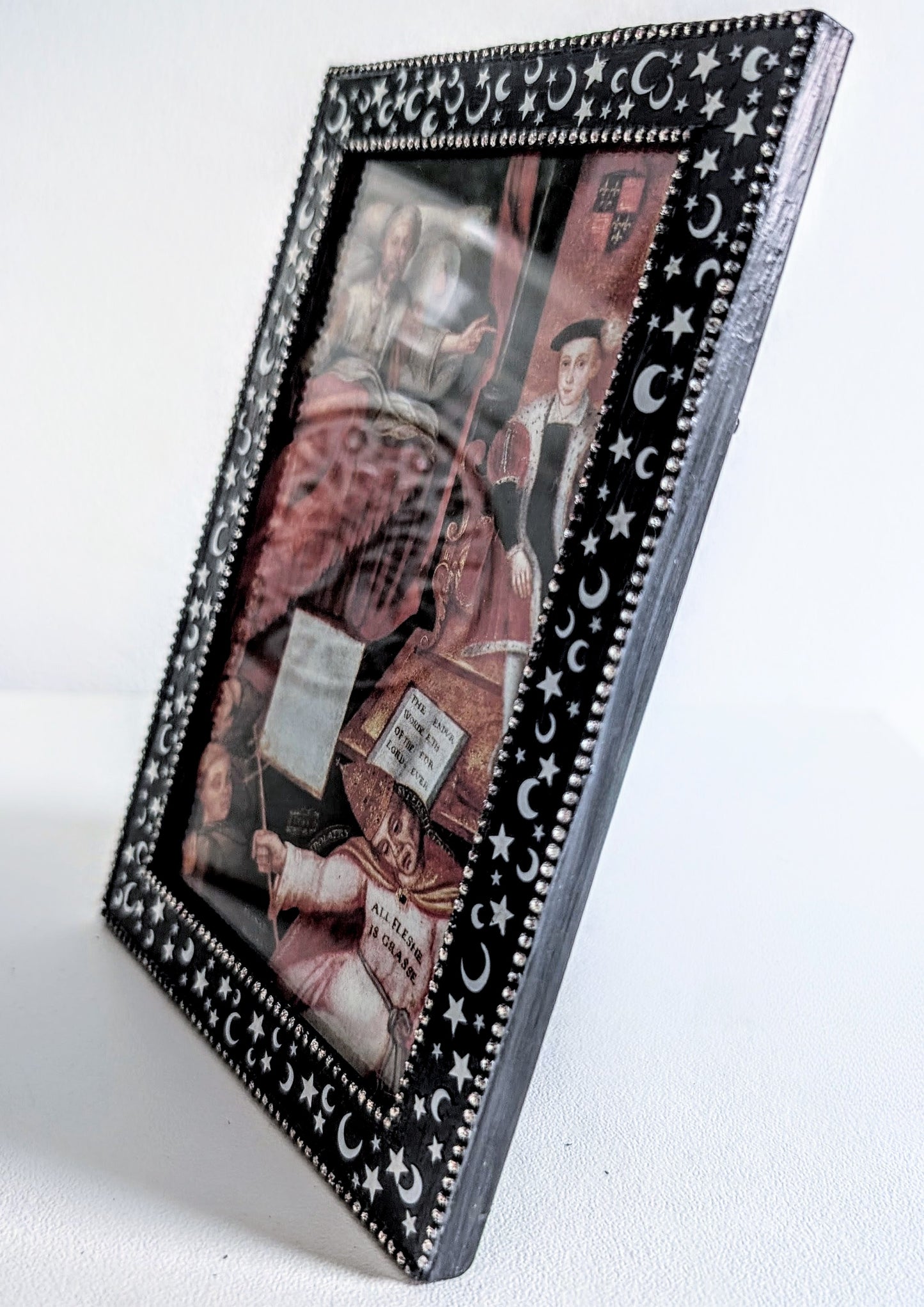 6 x 4" Portrait Picture Frame Free Standing Black and White Celestial Home Decor DIamante Detailing