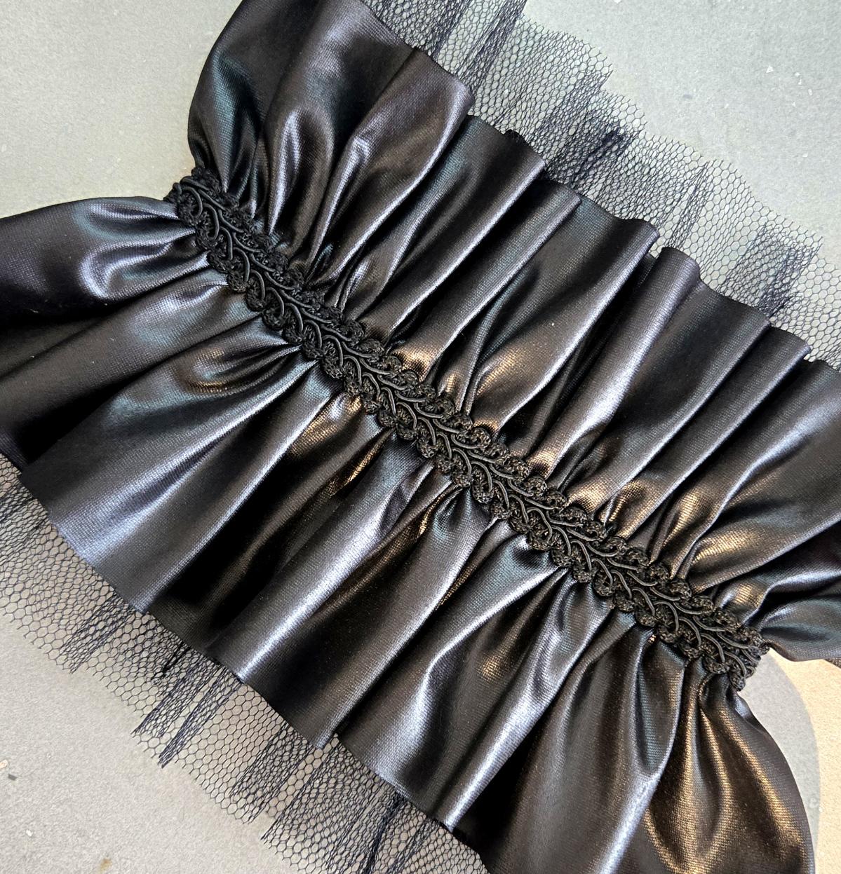 Black Faux Leather & Lace Choker Neck Ruff Collar - Steampunk Gothic Costume - Oh My Gothness