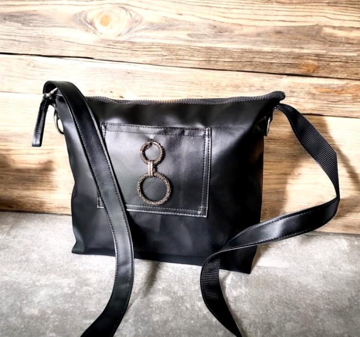 Black Faux Leather Shoulder Bag OOAK Crossbody Fully Lined Zip Up Chain Ring Detail Holiday Goth FunkyTravel College Gift BG28 - Oh My Gothness