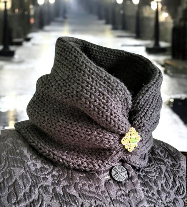 Black Knitted Snood Neck Warmer With Detachable Green Stone Brooch Punk Emo Goth Autumn Winter Gift Cosy Cowl Free Size Steampunk SC8 - Oh My Gothness