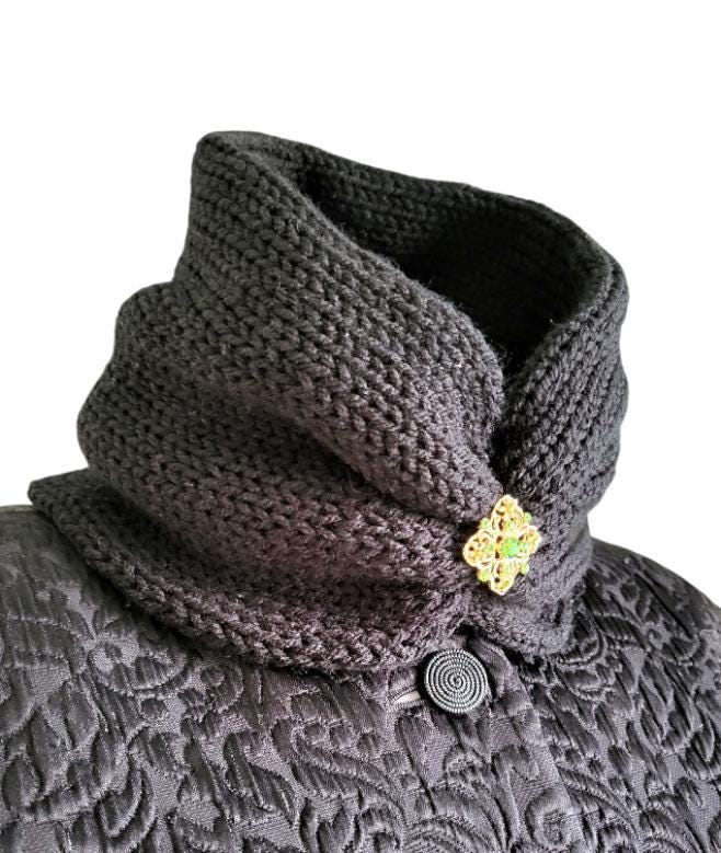 Black Knitted Snood Neck Warmer With Detachable Green Stone Brooch Punk Emo Goth Autumn Winter Gift Cosy Cowl Free Size Steampunk SC8 - Oh My Gothness
