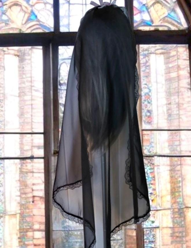 Black Net Lace Veil with Purple Rose, Gothic Wedding Head Cover - Oh My Gothness