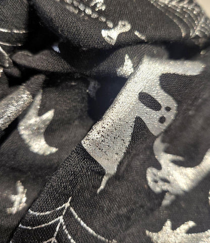 Black & Silver Chiffon Cravat Bow Tie - Steampunk, Ghosts Spiders, Gothic, Halloween - Oh My Gothness