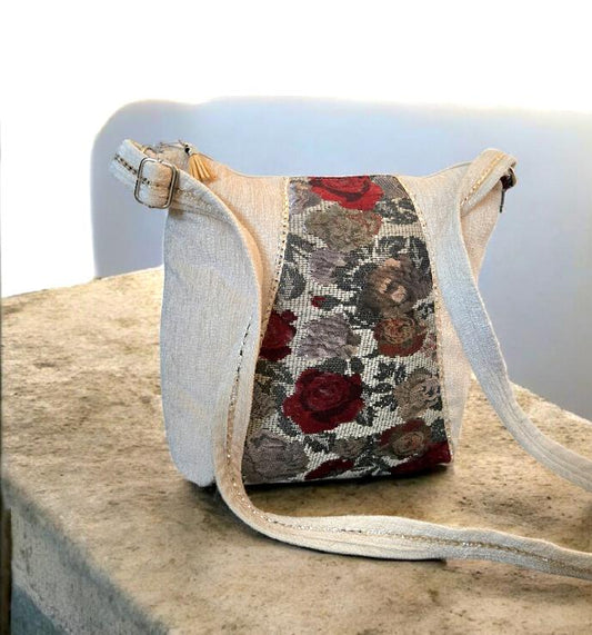 Cream Velvet Chenille Red Roses Brocade Shoulder Crossbody Bag Fully Lined With Zip - Oh My Gothness