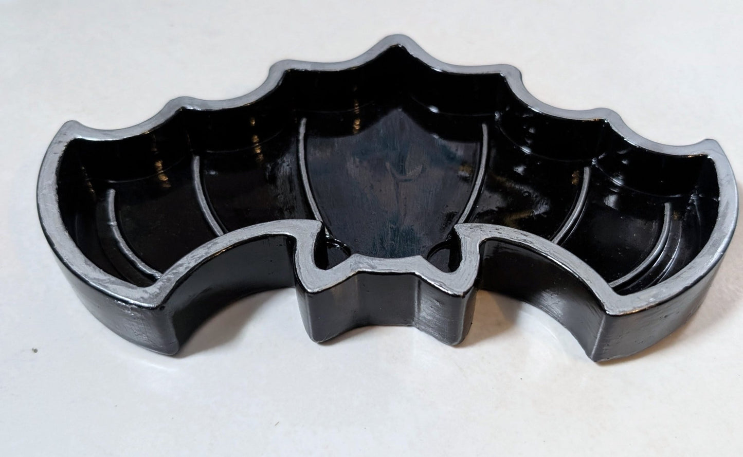 Hand Cast Black + Silver Bat Jewellery Trinket Dish Home Decor Gift - Oh My Gothness