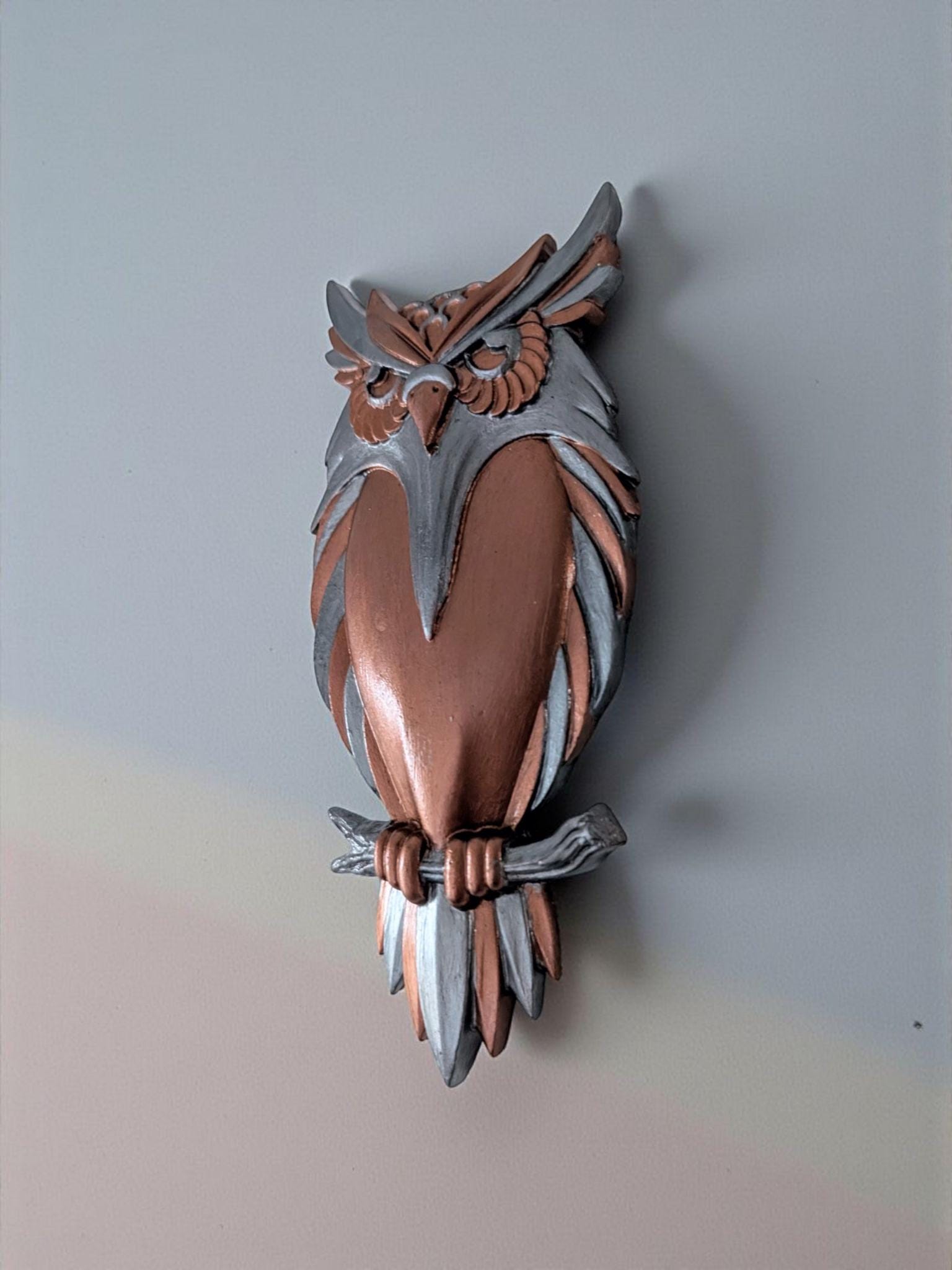 Hand cast + painted industrial style wise old steampunk Owl hanging wall plaque Gold + silver forest woodland creature home decor gift bird - Oh My Gothness