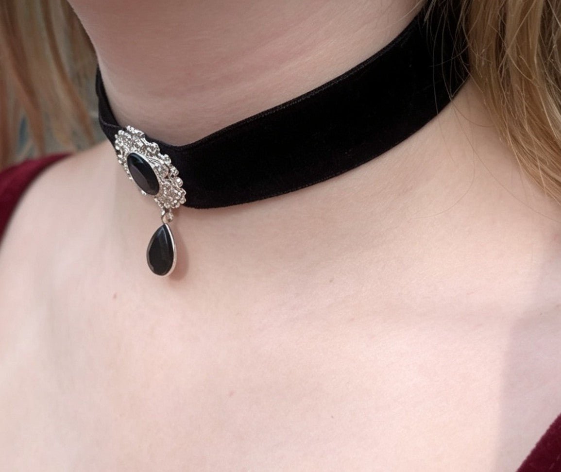Hand Made Wide Black Velvet Choker With Decorative Black + Silver Drop Pendant. Gothic Accessory - Oh My Gothness