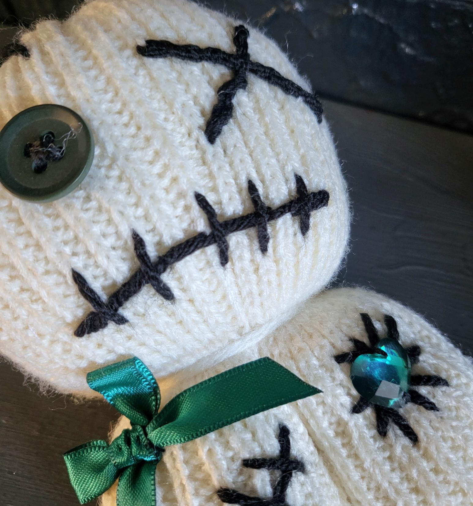 Handmade Voodoo Doll Knitted OOAK Cute Weird Gothic Fantasy Creepy Halloween Collectable Freaky Gift Spooky Decor Green Cream Black VO5 - Oh My Gothness