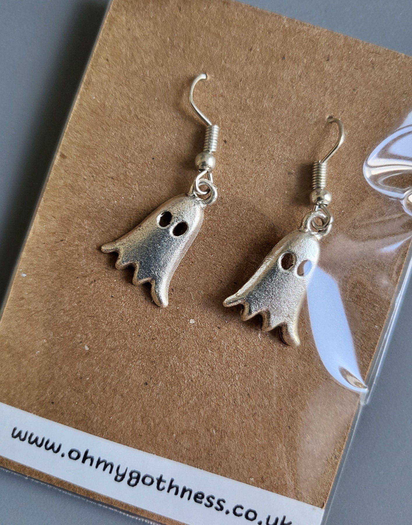 Spooky Silver Ghost Earrings Goth Whitby Halloween Gothic Great Gift E5