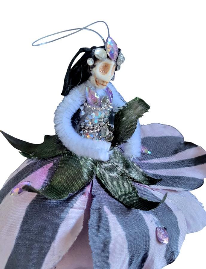 Handmade Creepy Goth Princess Skeleton Christmas Tree Hanging Decoration. OOAK. Skull Diamante Black Feathers Pink Xmas Keepsake Gift DEC2