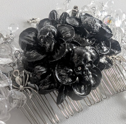 Handmade Gothic Skull Flower Hair Comb, Clear Crystals, Spider Accessory