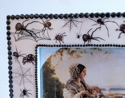 7 x 5" free standing photo frame. Painted white with black gems spiders. Creepy spiders arachnid fan unusual home gift couples housewarming