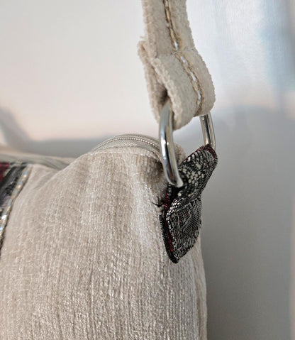Cream Velvet Chenille Red Roses Brocade Shoulder Crossbody Bag Fully Lined With Zip