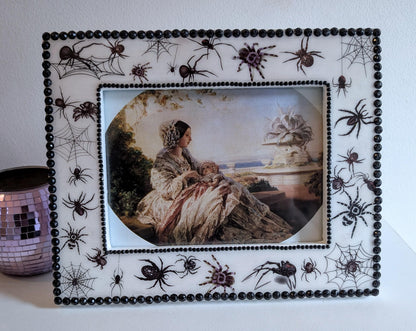 7 x 5" free standing photo frame. Painted white with black gems spiders. Creepy spiders arachnid fan unusual home gift couples housewarming