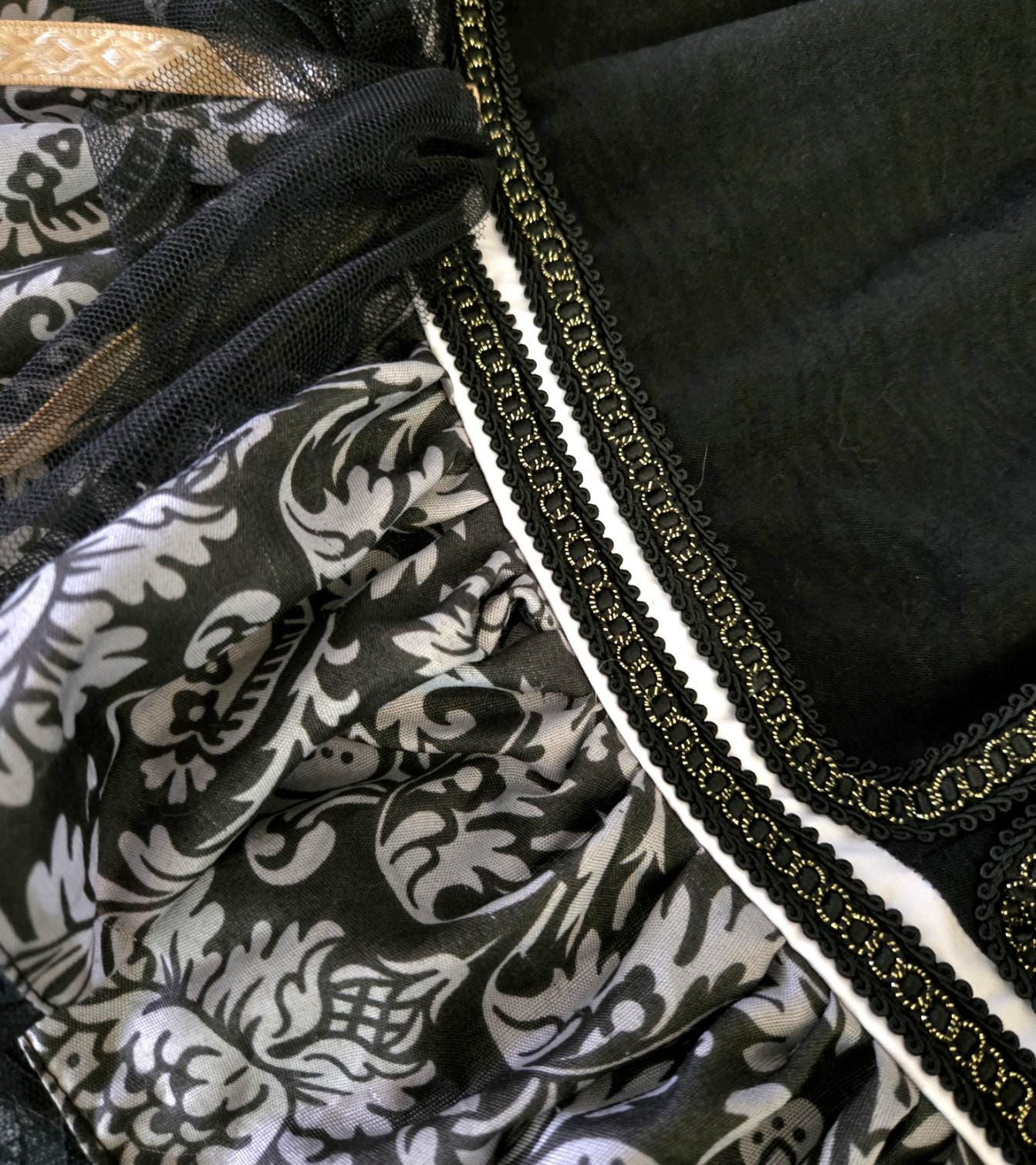 Black White Gold Lolita Cake Skirt - Y2K Maid Gothic Kei, Size 10 - 14 Medium