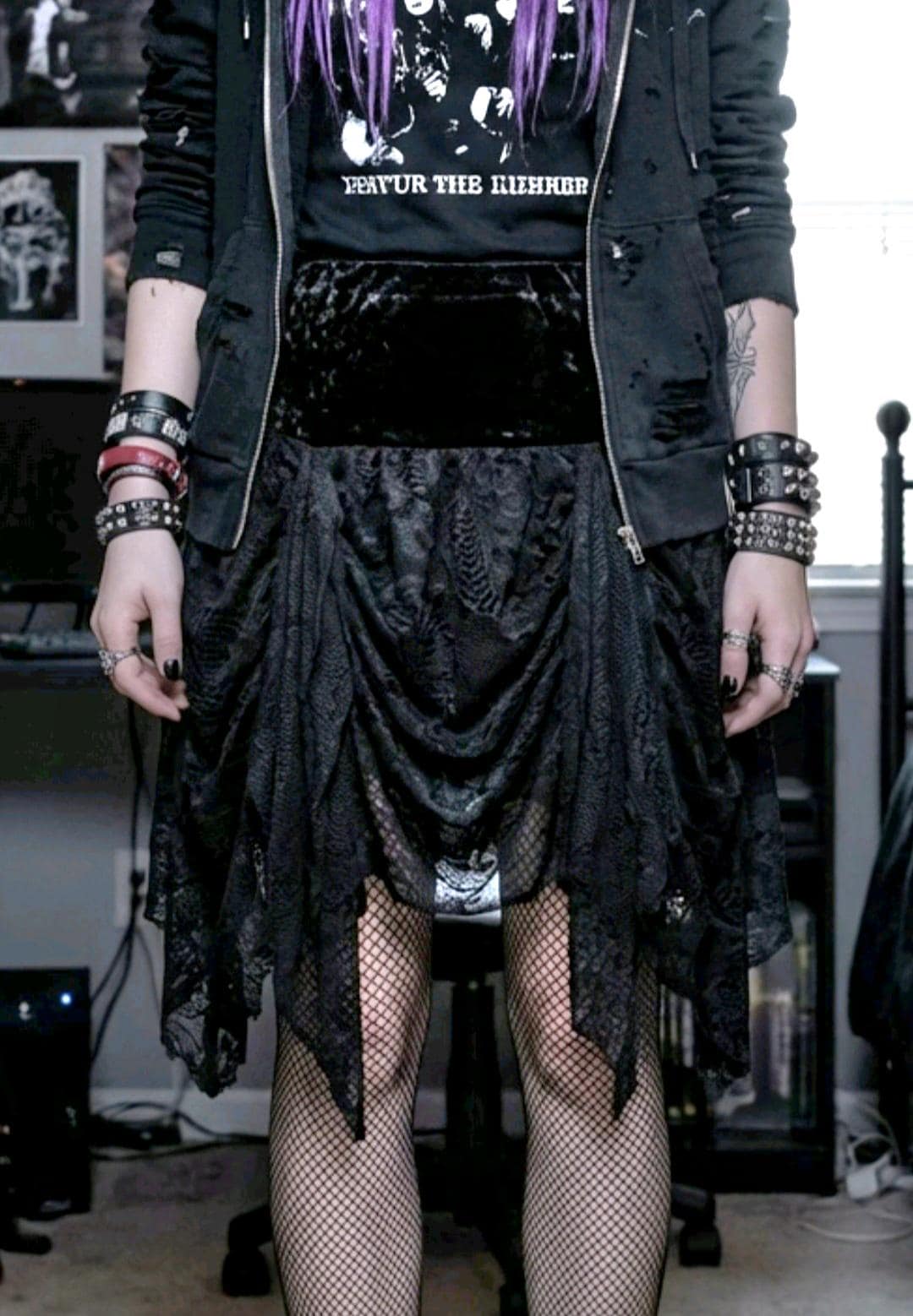 Black Velvet & Lace Ruched Skirt - Gothic Witch Punk Emo Size 8 - 12 (UK)