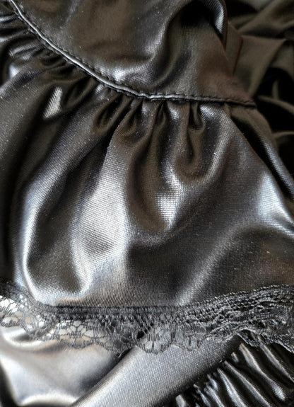 Black Faux Leather Lace Frilled Mini Skirt – Punk Gothic Emo Kawaii  Style 8 - 10 (UK)