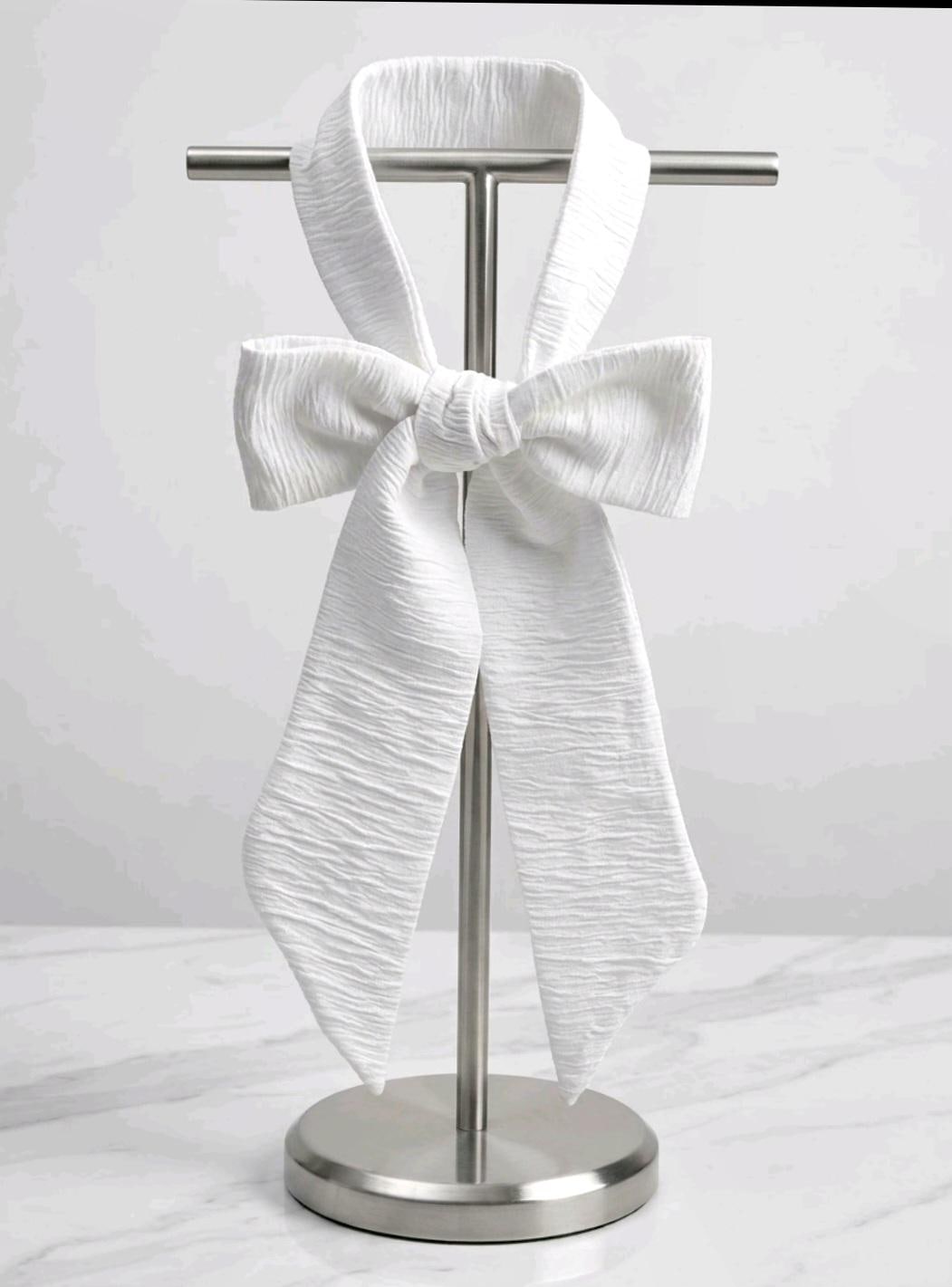 White Crinkle Cotton Cravat Bow Tie - Steampunk, Victorian, Wedding, Gothic, Unisex