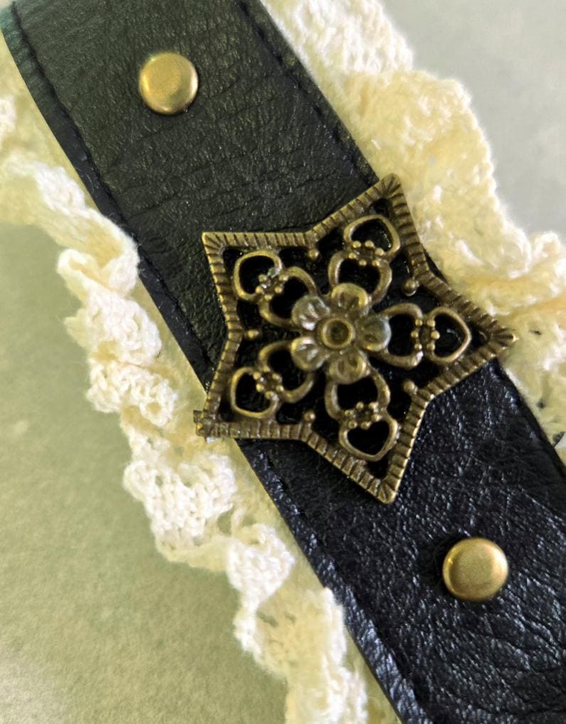 Brown Faux Leather & Cream Lace Choker Neck Band - Brass Star Steampunk Gothic Whitby