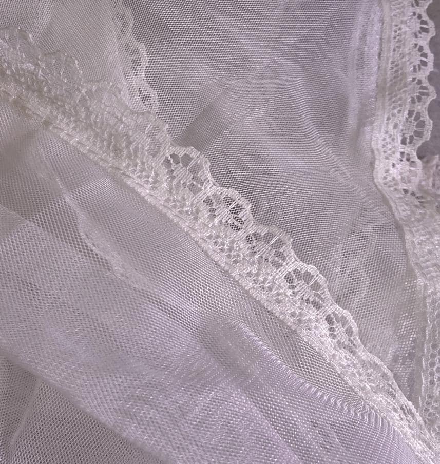 White Net & Lace Veil Triangle Shape Mantilla Victorian Catholic Gothic Bride Costume