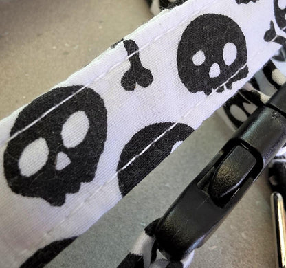 Black White Skulls Dog Collar And Lead Set - Medium -  Matching Leash Set - Gothic