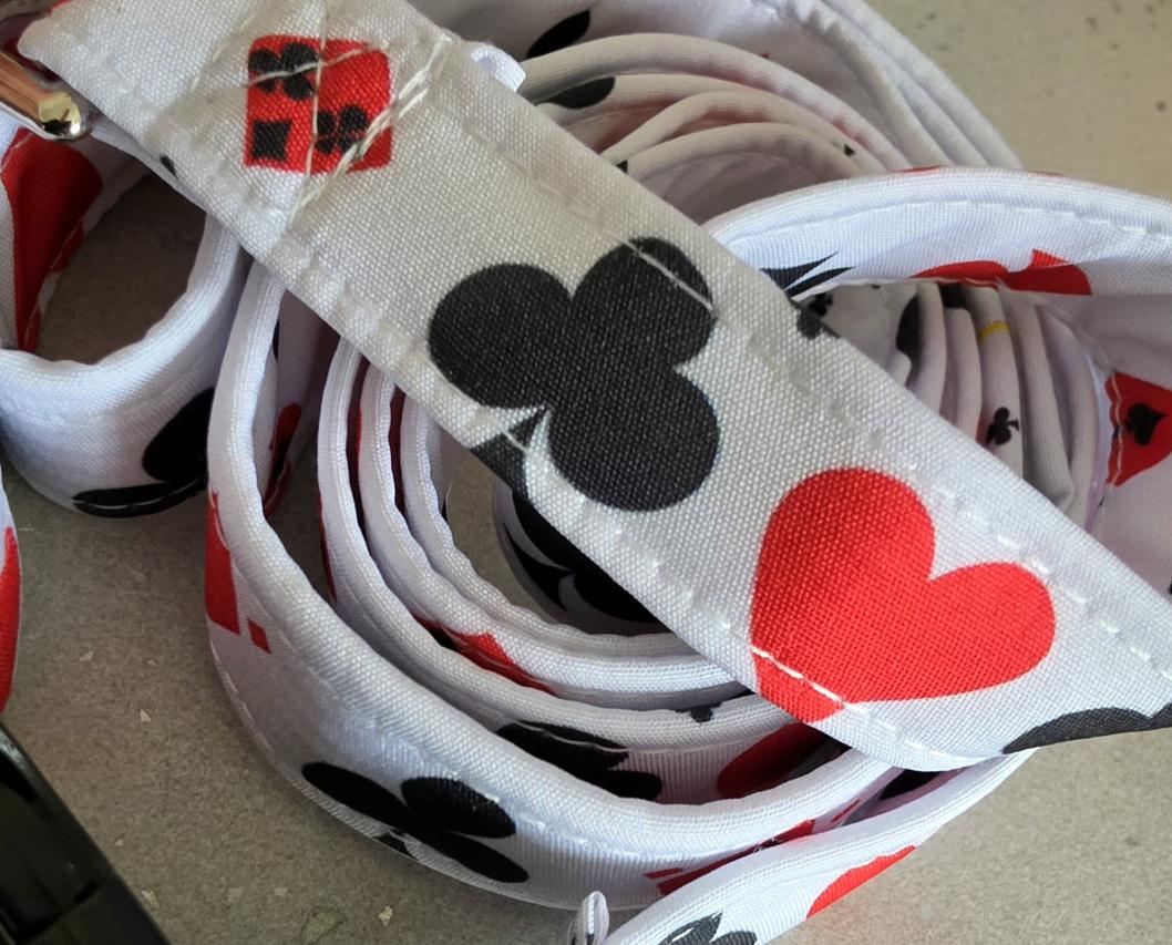 Hearts Diamonds Cubs Cards Dog Collar And Lead Set - Medium -  Matching Leash Set
