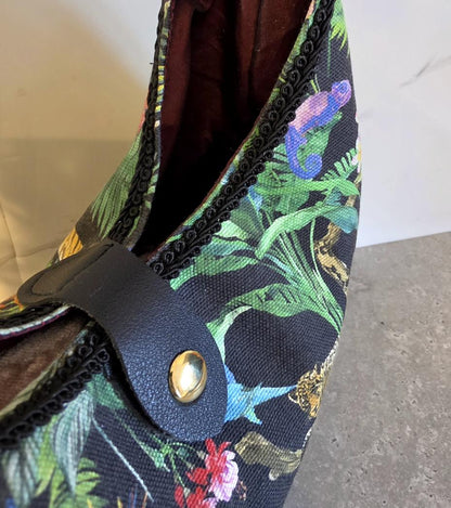 Liberty Print Jungle Shoulder Bag, Linen Green Multi - Lined