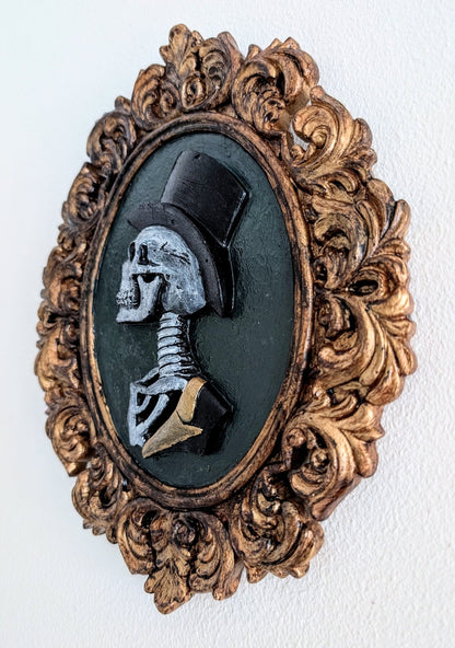 Pair of wall hanging Bride and Groom skeleton wall Plaques. Gothic Home Decor Wedding gift. - Oh My Gothness