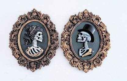 Pair of wall hanging Bride and Groom skeleton wall Plaques. Gothic Home Decor Wedding gift. - Oh My Gothness