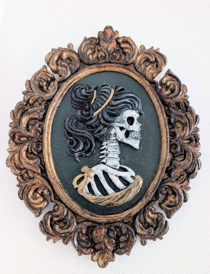 Pair of wall hanging Bride and Groom skeleton wall Plaques. Gothic Home Decor Wedding gift. - Oh My Gothness