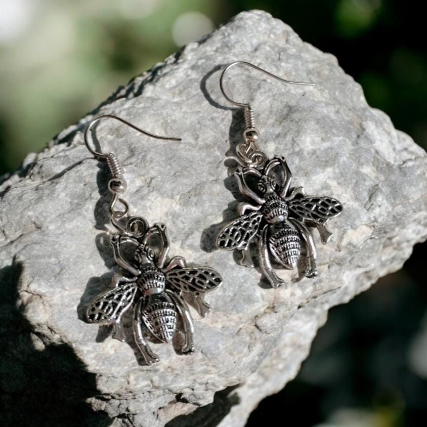 Pretty Silver Bumble Bee Wasp Drop Earrings Party Holiday Whitby Festival Great Gift ER1 - Oh My Gothness